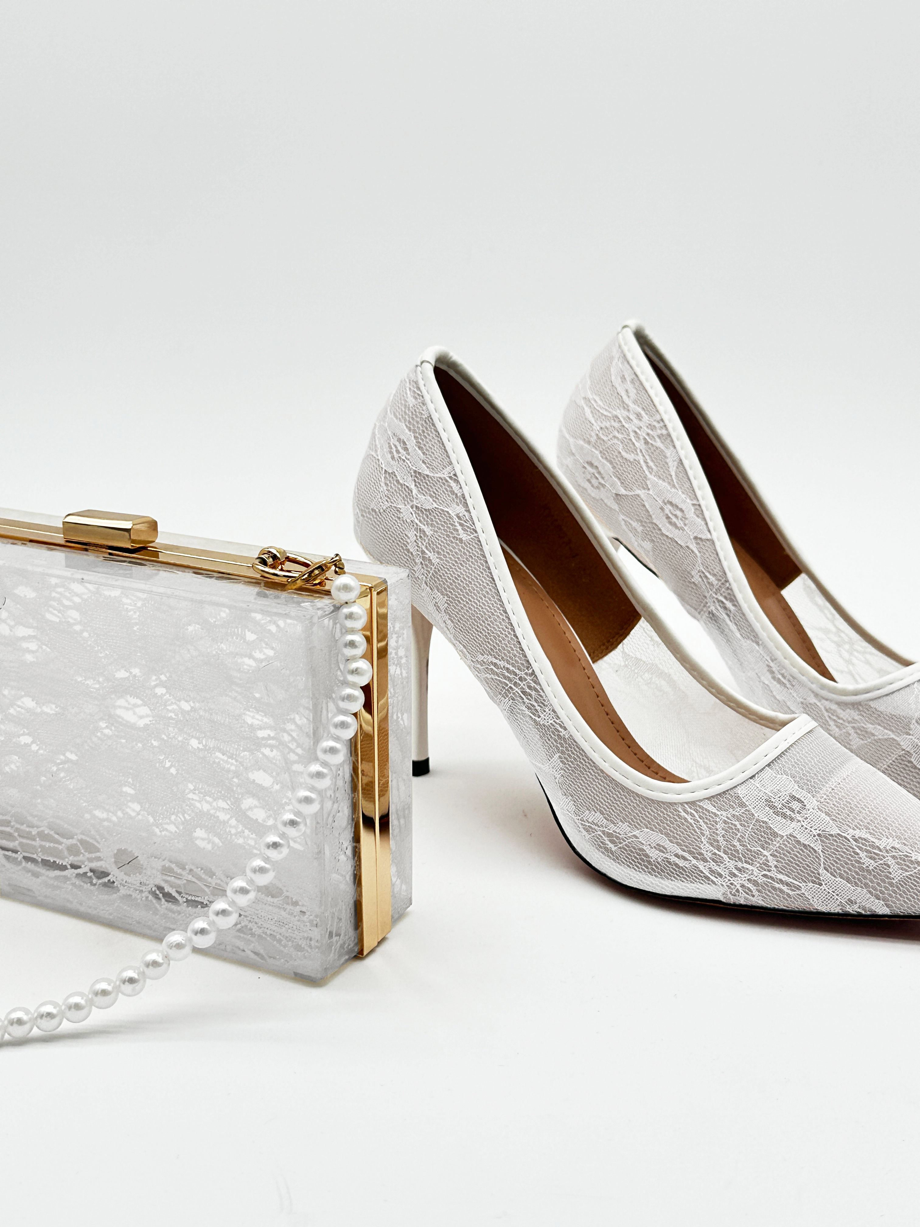 White Laced Up Premium Set