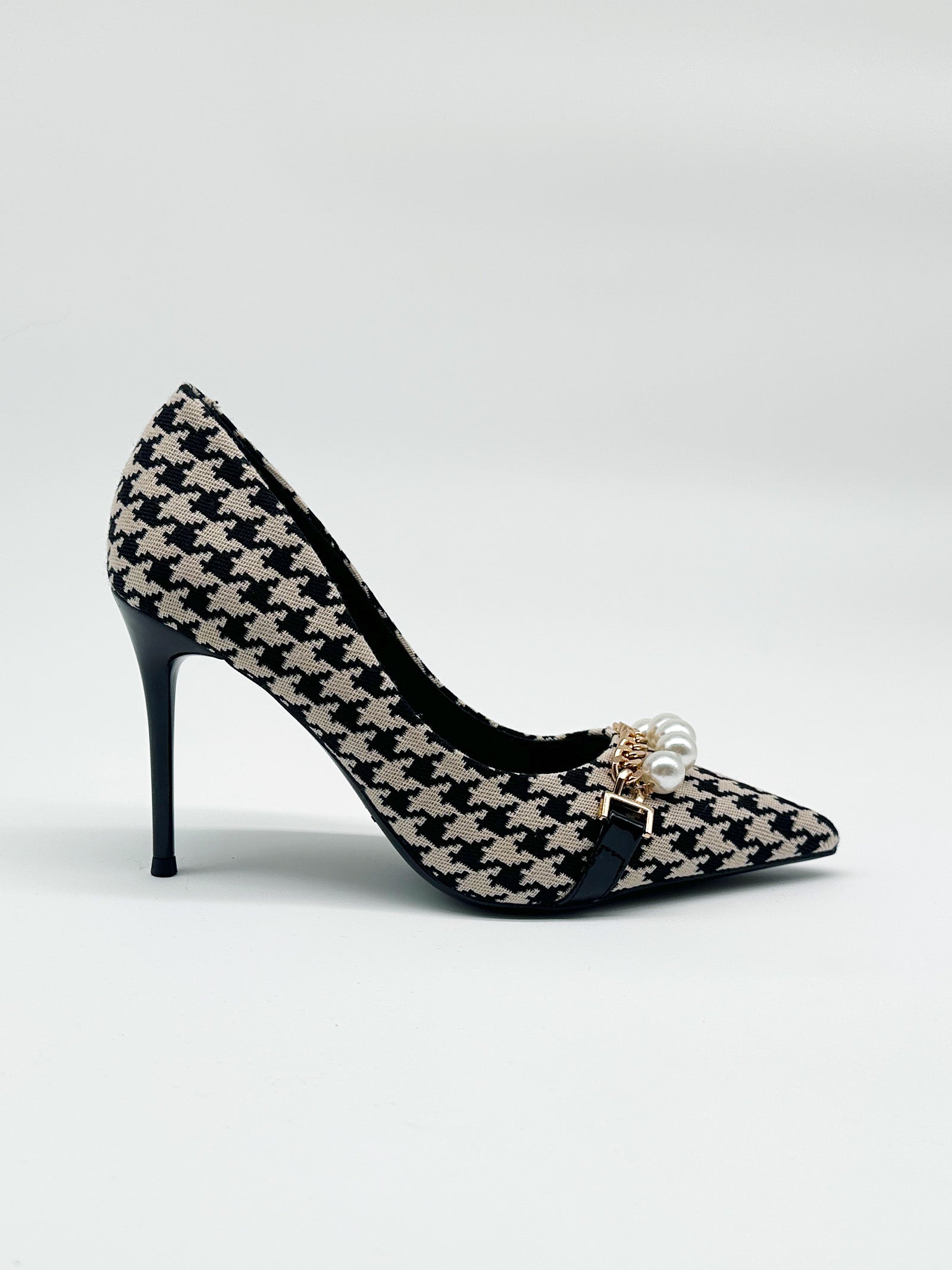 Houndstooth Heels